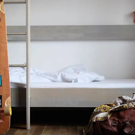 フェファベット ホステル *