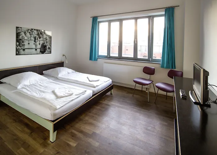 Pfefferbett Hostel *