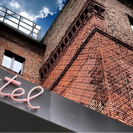 شباب بفيفيربيت